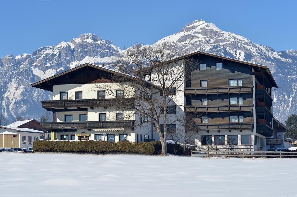 Hotel Alpenblick Schlitters Exterior photo